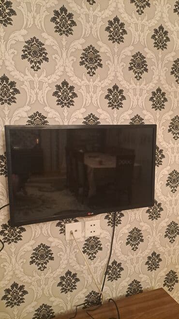 iphone 14 plus: Televizor LG 32" Ünvandan götürmə — 2