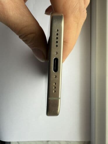 apple 16 pro qiymeti: IPhone 15 Pro, 256 GB, Natural Titanium, Simsiz şarj — 6
