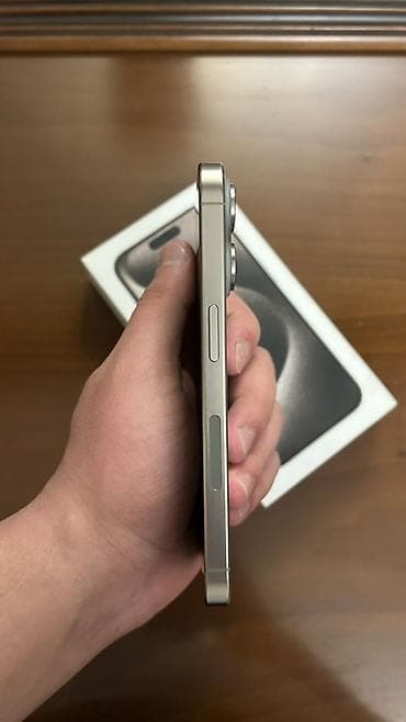 iphone 6 pulus: IPhone 15 Pro, 128 GB, Natural Titanium, Simsiz şarj — 6