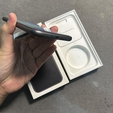 iphone 5: IPhone 11, 128 GB, Qara, Face ID — 5