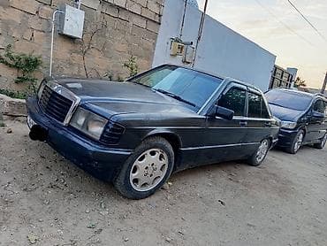 depazit masin: Mercedes-Benz 190 (W201) sedan - Kuzov: qara rəng, 4 qapı, klassik — 6