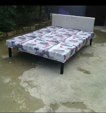 Kravat taza mohkam taxtadan hazirlanir bas tarafi koja istadiyiviz