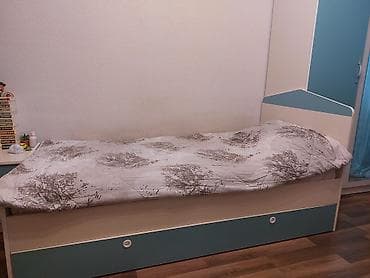 nej stol: Oğlan və qız üçün, İşlənmiş, 2 təknəfərlik çarpayı, Yazı masası — 4