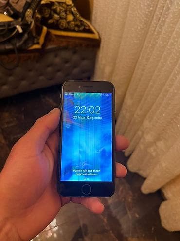 iphone 7 ekrani: IPhone 7, 32 GB, Qara, Barmaq izi — 1