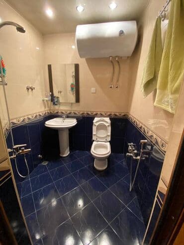 obyek: Əhmədlidə ukraina meydanı tərəfdə yerləşən ümumi sahəsi 130 kv,m olan — 8