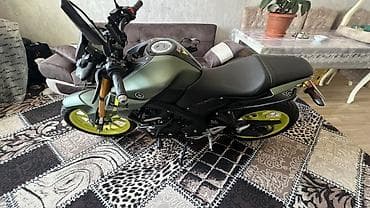 Yamaha mt-15 2025-ci il Binada yaşadığım və qarajım olmadığı üçün — 8