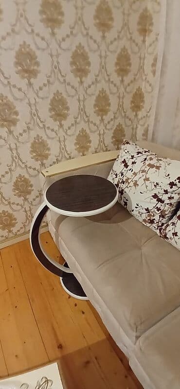 вешалка для брюк и рубашек напольная: Bu dəstə müxtəlif rənglərdə və ölçülərdə, ağ, tünd qəhvəyi və bej — 5