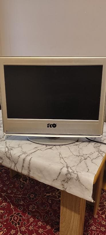 LCD televizor/monitor - Ekran: düz panel LCD - İdarəetmə düymələri