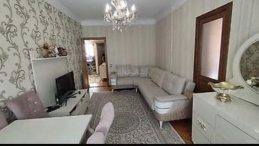 kireditle ev: Bakı, 7-ci mikrorayon, 3 otaqlı, Köhnə tikili, m. Azadlıq Prospekti, 65 kv. m — 2