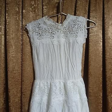 Qırmızı çiçəkli yay donu + ağ krujeva detalı alt köynək - Üst — 4