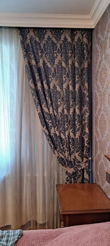 pərdələr 2022: Tek perde satilir. capselladan alinib.1defe istifade olunub — 10