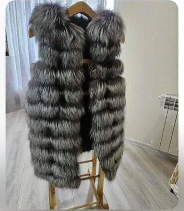 qisa qol koynekler: Təmiz cernoburka jilet, M,L razmer. İdeal veziyetdedi. Karalina — 1