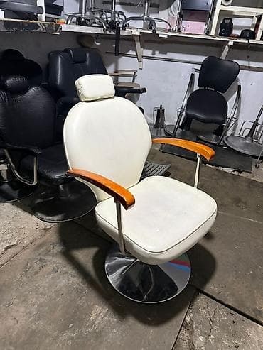 ishlenmish mebel: İşlənmiş — 1