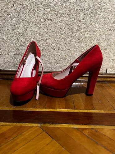 Basanoşka və səndəllər: Ölçü: 38, rəng - Qırmızı, Yeni — 2