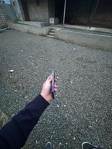 iphone telefonlar ucuz: IPhone 14 Pro Max, 128 GB, Deep Purple, Face ID, Simsiz şarj — 5