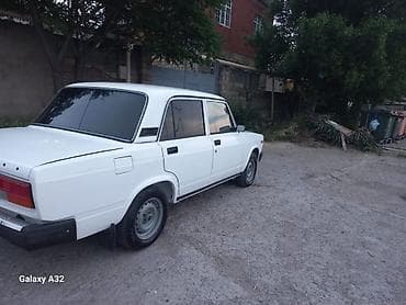 vaz 2107 kapotu: Ili 2007 injektor Karopka 5 Mator 06 Aşagı yeridə olaq 051 290 65 — 3
