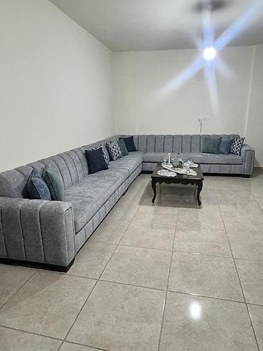 isgənə: Künc divan, Divan, Açılmayan — 1