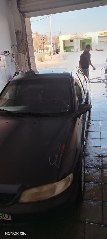 avtomobil tenti: Opel sedan salonu – dəri interyer və lyuk - Model: Opel (sedan kuzov; — 8