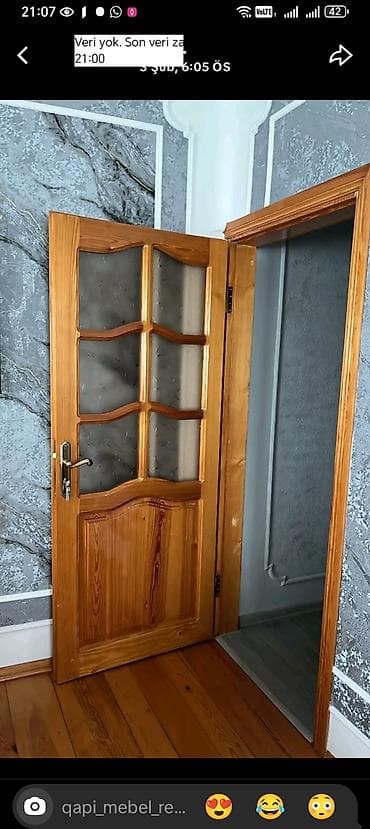 Məhsul: Şüşəli taxta otaq qapısı - Material: Təbii ağac (şah