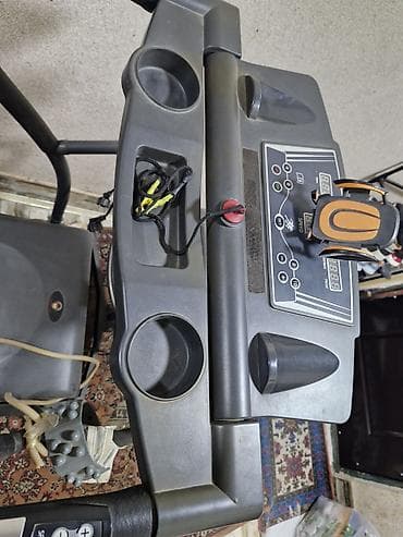 Ovçuluq və balıqçılıq: Çoxfunksiyalı qaçış trenajoru Xüsusiyyətlər: - Elektrikli qaçış — 2