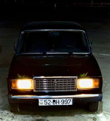 guzgu satışı: Model: Lada vaz/2107 sedan reng:qara maşin tecili elim yandida satlir — 5