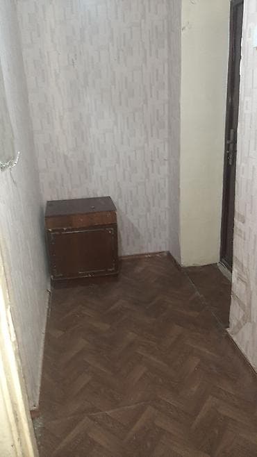 Menzil Bileceri qesebesinde Ploşadin ve 300 nomreli mektebin yaninda — 9