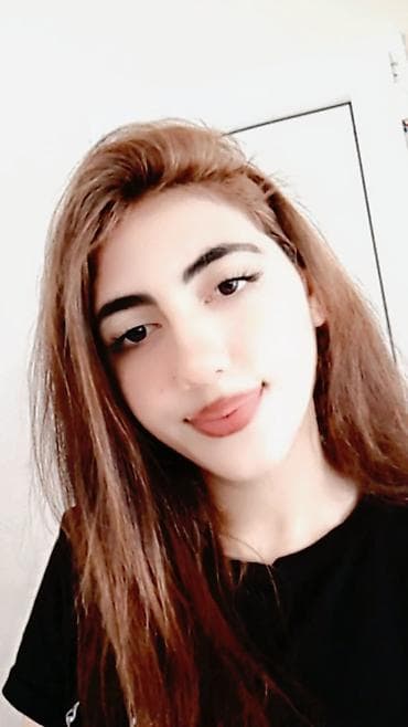 internet iş: CV Ad və soyad: Aysu Umarova Telefon: Yaş: 19 Yaşayış yeri: Bakı — 1