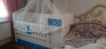 FAW: Oğlan üçün, Yeni, Beşik, Matras ilə, Yellənmə mexanizm ilə — 3