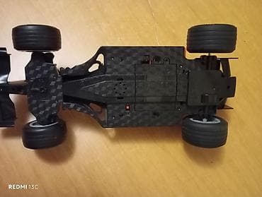 pultlu masin oyuncaq: Uzaqdan idarə olunan “Modern Car” üsullu Formula yarış maşını oyuncağı — 3