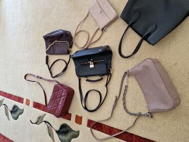 xarı bülbül icon: Ikinci el cantalar, chox yaxshi veziyyet de 
 10 AZN — 1