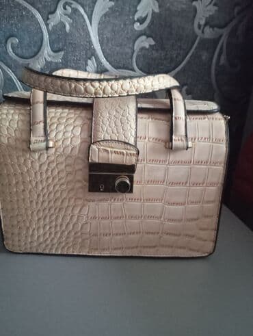 qadin ucun pul qablari: Əl çantası — 1