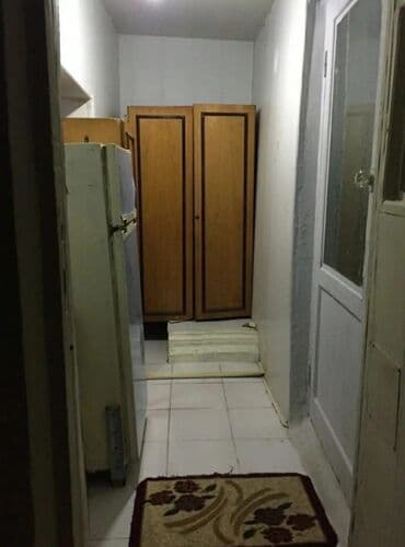 berdede ev: Yasamal 6 otaqlı, 175 kv. m, Orta təmir — 24