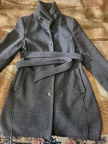 Платья: Qadın paltosu – boz rəng Klassik düz kəsim, dizə qədər uzunluq - — 2