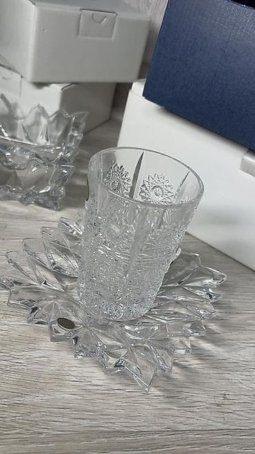 hediye: Karaca yenidir 6stekan nelbekı 6bakal 2qend qabı bırlıkde 150 - — 3