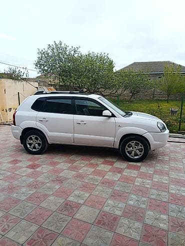 aud: Hyundai Tucson: 2.7 l | 2008 il Ofrouder/SUV — 5