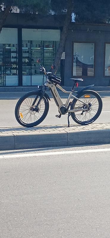 Велосипеды: Elektrik velosiped – şəhər və yüngül off-road üçün çoxfunksiyalı — 3