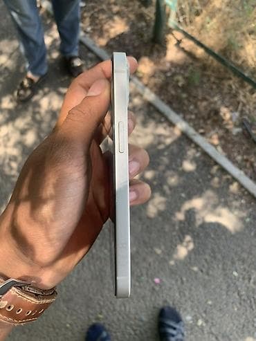 ıphone 16 e: IPhone 13, 128 GB, Gümüşü — 8