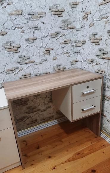 Oğlan və qız üçün, Yeni, Siyirməli, Yazı masası, Stulsuz