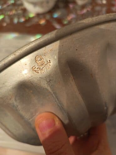 Velosiped aksesuarları: Qədimi Əntiq Sovetdən Qalma Qalın Ağır Alümin KEKS QABI, bu qab çox — 5