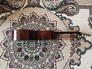 CD, DVD disklər və kassetlər: Klassik gitara, İşlənmiş, Pulsuz çatdırılma — 2