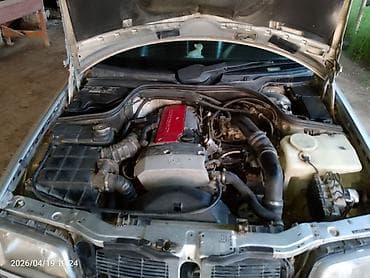 abş çəkmələri: Mercedes-Benz C-Class: 2.3 l | 2000 il Sedan — 4