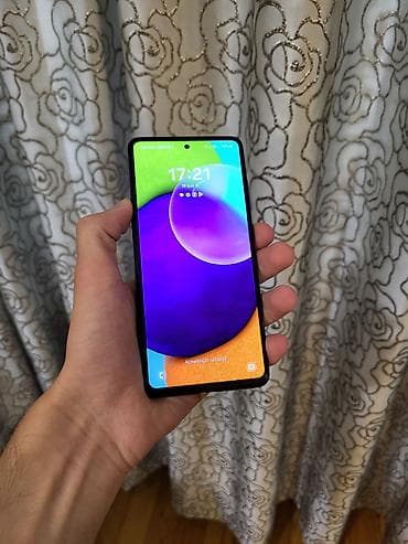 galaxy tab a8: Samsung Galaxy A52, rəng - Bənövşəyi, Sensor — 4