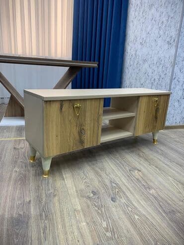 автомобильный телевизор: Новый, Прямой ТВ стенд, Турция — 3