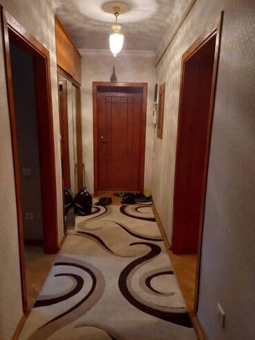 sumqayit 6 ci mikrorayon: Bakı, 3 otaqlı, Köhnə tikili, m. Neftçilər, 81 kv. m — 6