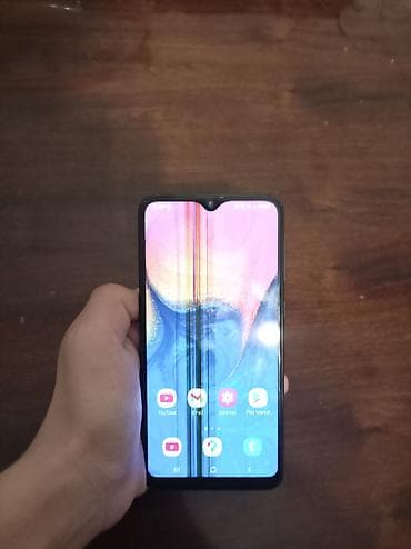 kondisioner 80 kv: Samsung Galaxy A10, 32 GB, rəng - Qara — 2