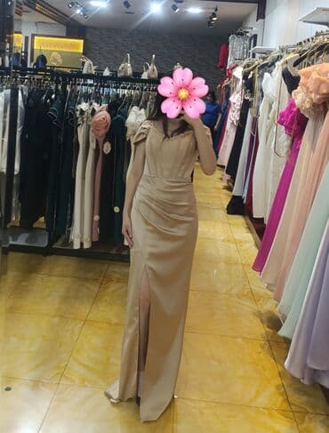 Ziyafət donu, Maksi, M