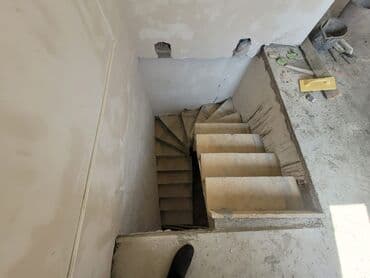 продажа недвижимости без посредников: Aaaf a yaxın ərazidə 2 mərtəbəli tikili.istiyən altını obyekt edər.ya — 5