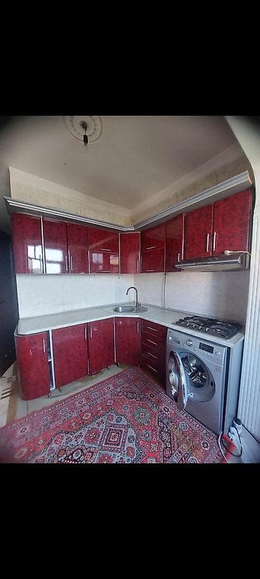 Ev üçün mebel: Mətbəx mebeli satılır 400₼. Ölçü 4m. Üzərində qaz moyka aspirator — 1