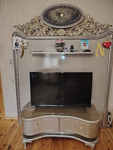 hamam vanna: Düz TV altlığı, Polkalı, Taxtalı — 1