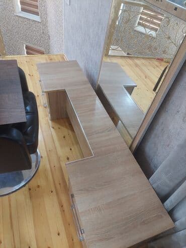 стол для наращивания ногтей: С зеркалом — 1